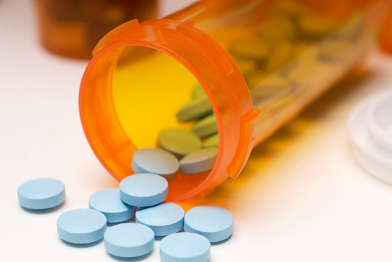 Strong opioid analgesics in therapy for chronic pain syndrome. Which drug should be preferred?
